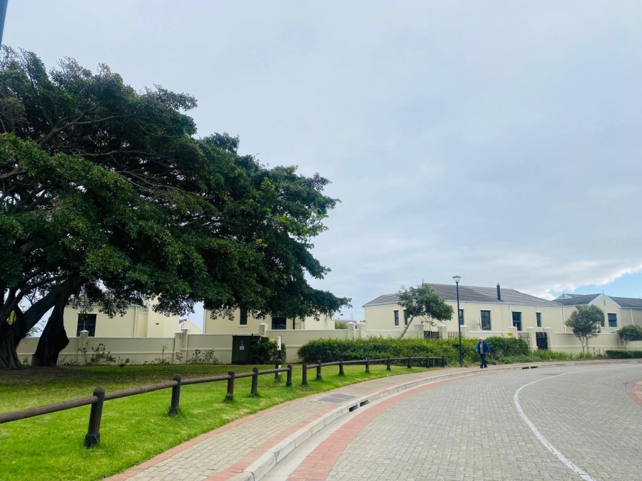 3 Bedroom Property for Sale in Royal Ascot Western Cape